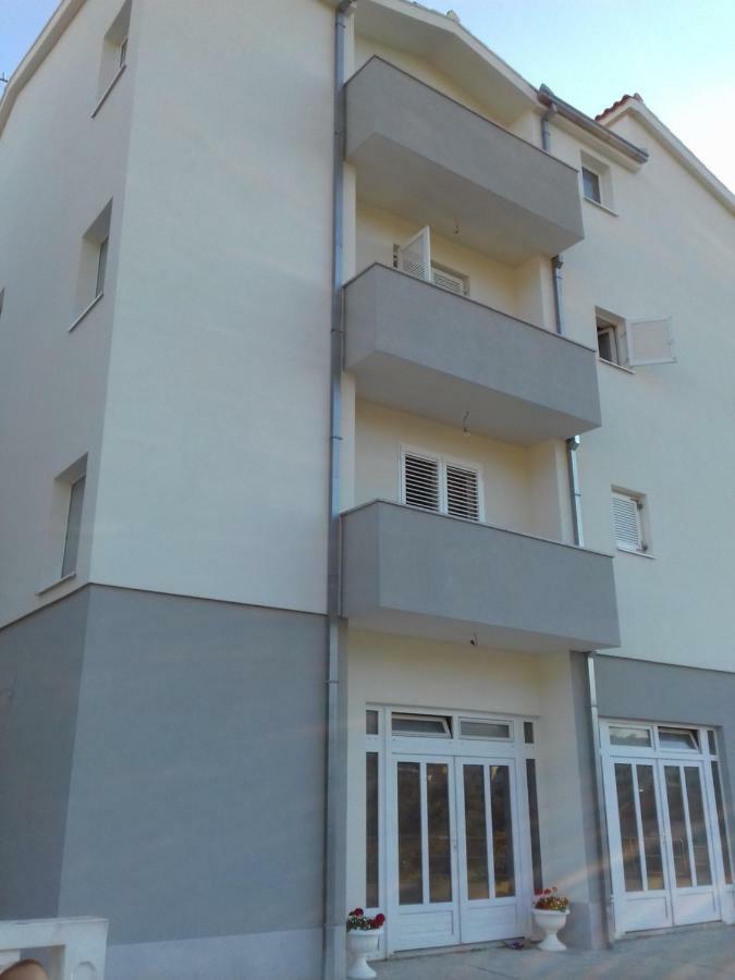 Apartments M&B Podstrana Esterno foto